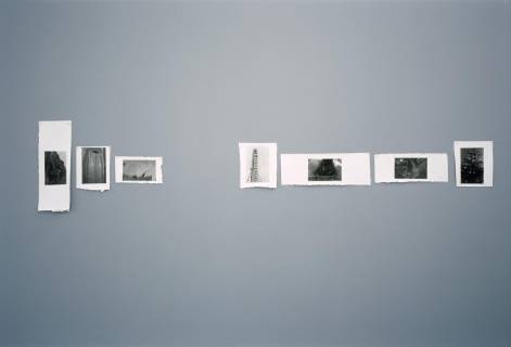 Ausstellungsansicht, Michael Scheffer, Die fotografierte Stadt, 2005, GfZK Leipzig, Foto: Andreas Enrico Grunert